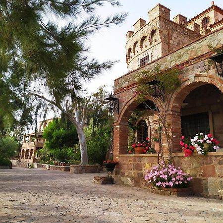 Lesvos Tower House Komninos Sígrion エクステリア 写真