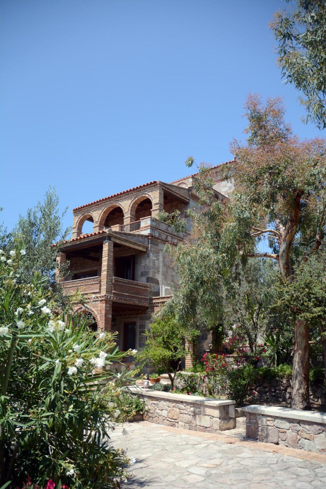 Lesvos Tower House Komninos Sígrion エクステリア 写真