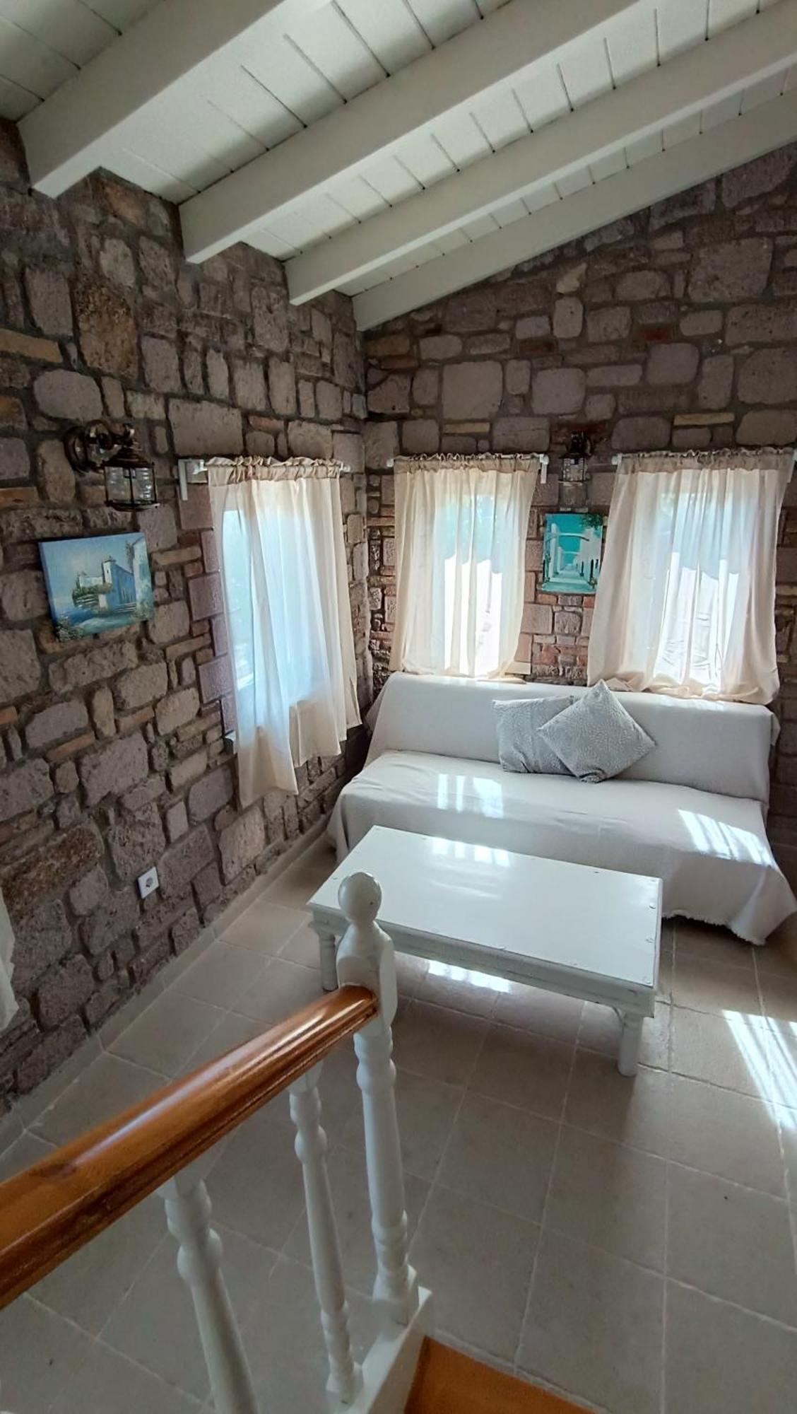 Lesvos Tower House Komninos Sígrion エクステリア 写真