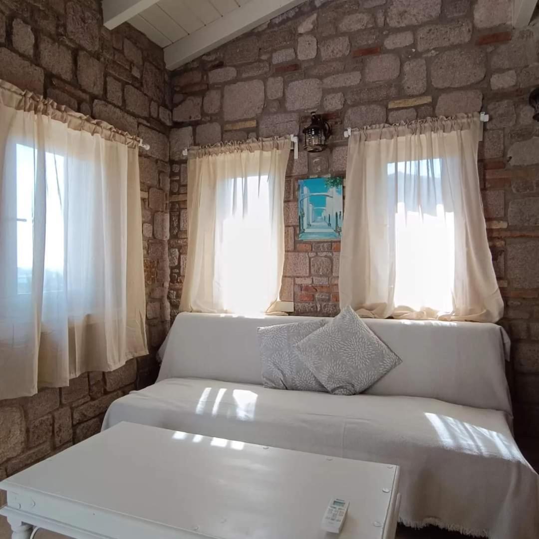 Lesvos Tower House Komninos Sígrion エクステリア 写真