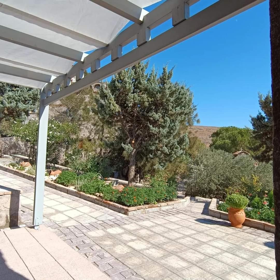 Lesvos Tower House Komninos Sígrion エクステリア 写真